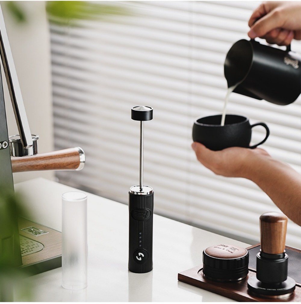 Frullino Elettrico Portatile S - Pocket Coffee Maker recensione e prezzo